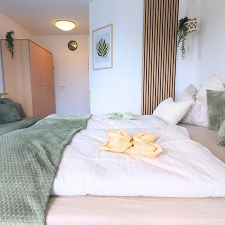 Gemuetliche Private Mit Fruehstueck Couette-café
